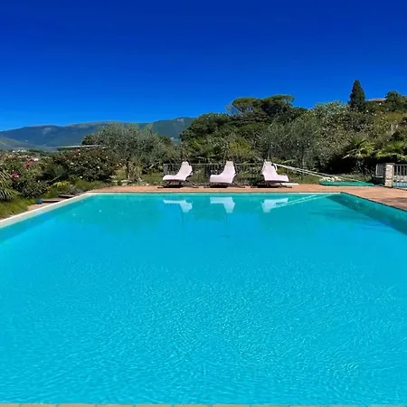 Jacuzzi And Infinity Pool Nestle In Wondrous Gardens That Surround 6 Aptsaircon *